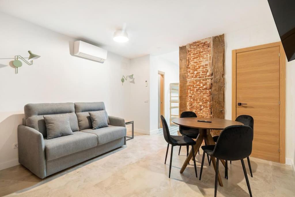 Nice Flat In Lavapies At Street Level S23A Madrid Exterior photo